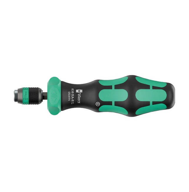 Ratcheting Bitholding Screwdriver